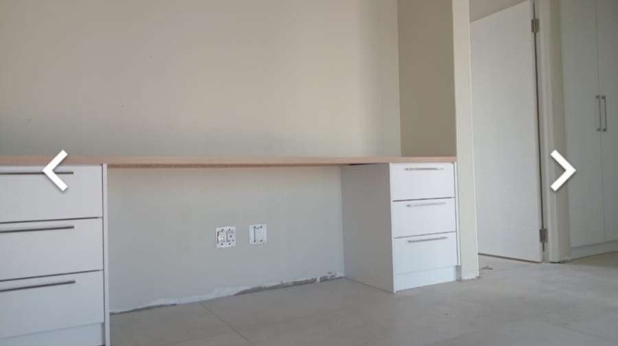 4 Bedroom Property for Sale in Sandown Western Cape